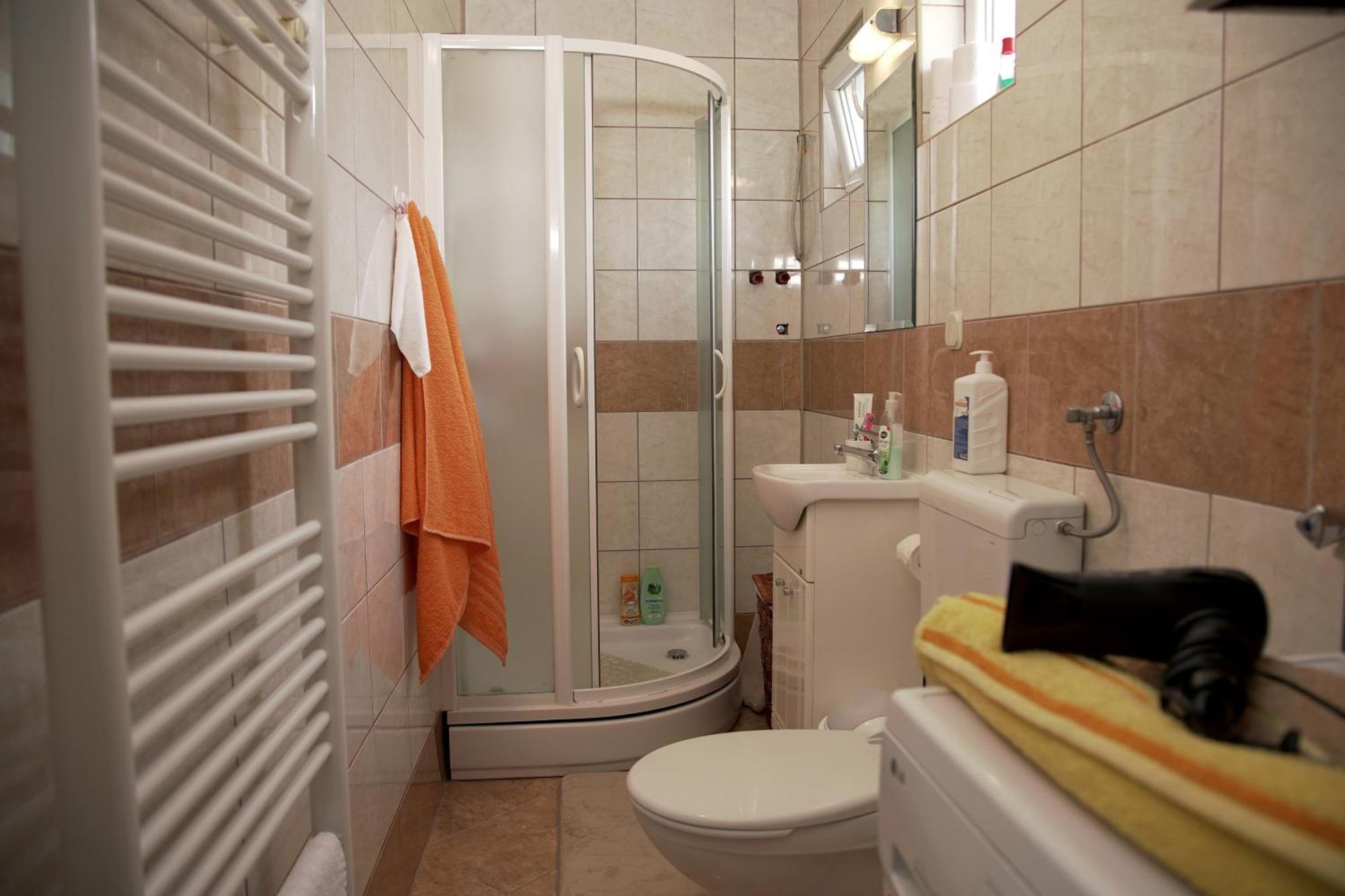 Hedgehog's - Jezeva Kucica Free Parking Apartment Sarajevo